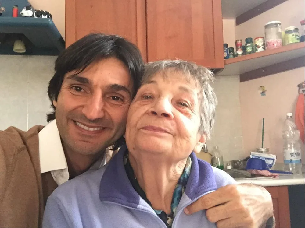 Tomé Abduch com a mãe